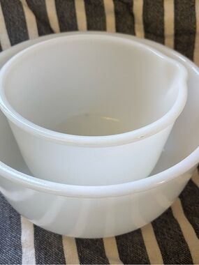 Vintage Glassbake for Sunbeam Milk Glass Mixing Bowls Set - 2 Nested Bowls
